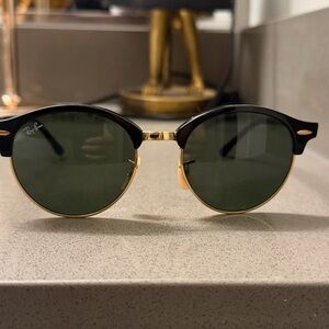 Ray-Ban Black and Gold Round Sunglasses